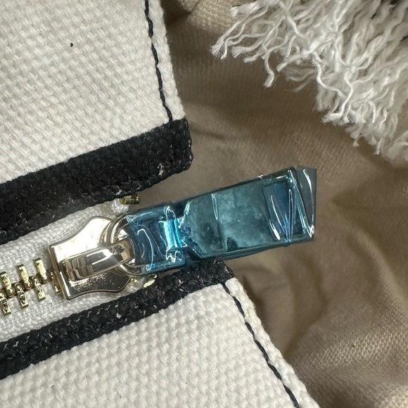 EUC CLR by Claudette Sally Striped Tote Bag *Used (Black & White) - Picture 7 of 15